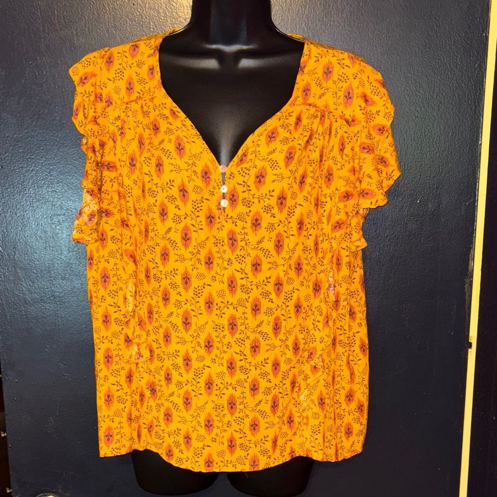 Haute Hippie golden yellow ruffled Bohemian Blouse. Sz large.